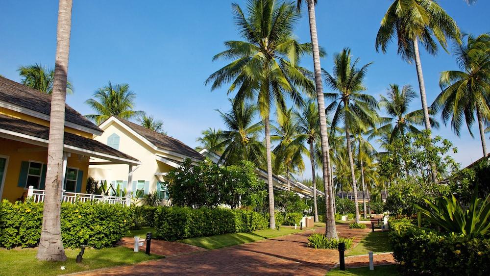Nishaville Resort Prachuap Khiri Khan Exterior photo