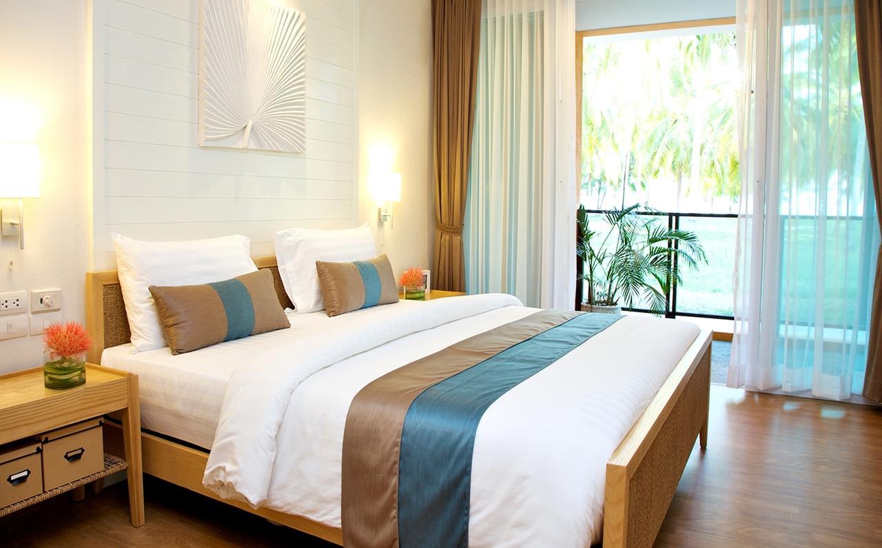 Nishaville Resort Prachuap Khiri Khan Exterior photo